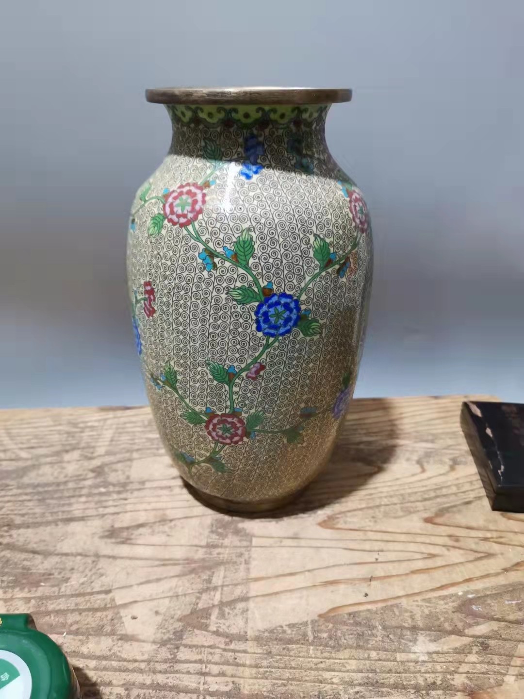 千器雅集—日本回流瓷器臻藏 日本回流民国时期铜胎景泰蓝花瓶