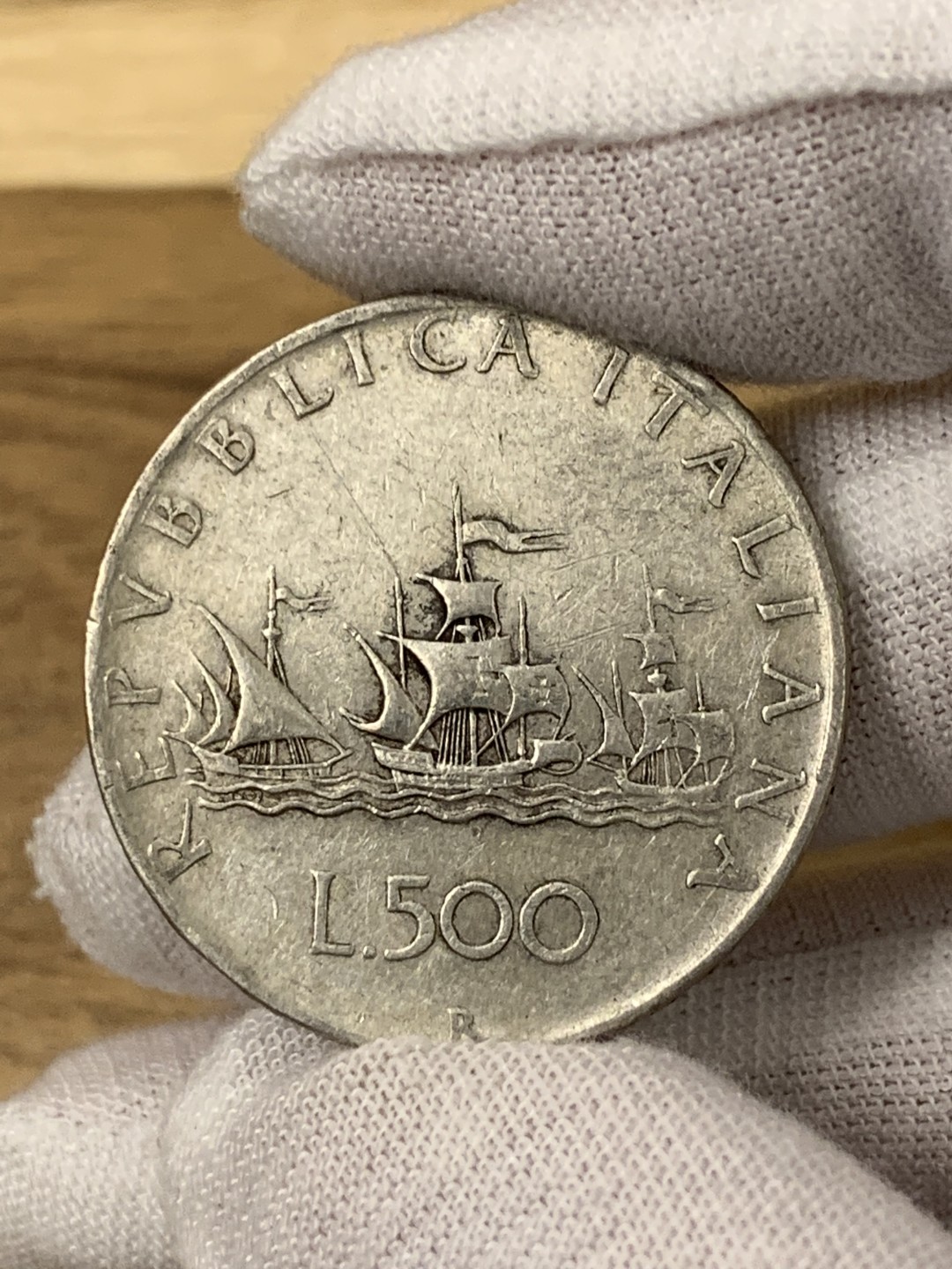 欧陆典藏，“币”定生辉，外币专场第一期 1959年意大利文艺复兴服饰女性500里拉银币 直径：29.3mm 克重：11