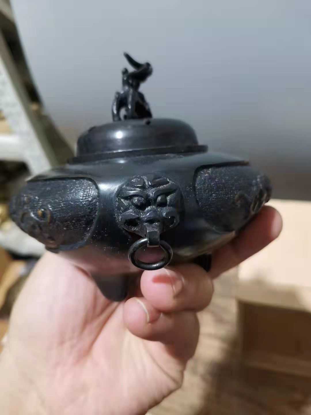 千器雅集—日本回流铜器臻藏 【全品带原盒】日本回流    昭和时期铜器——狻猊摘狮子铜香炉香薰