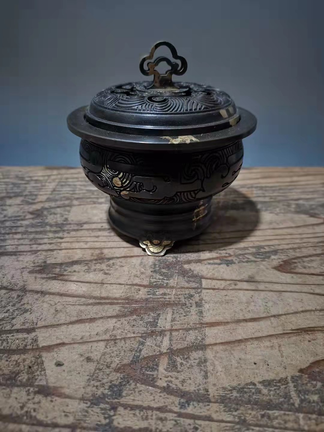 千器雅集—日本回流铜器臻藏 日本回流铜器精品——漆金工艺铜香炉香薰