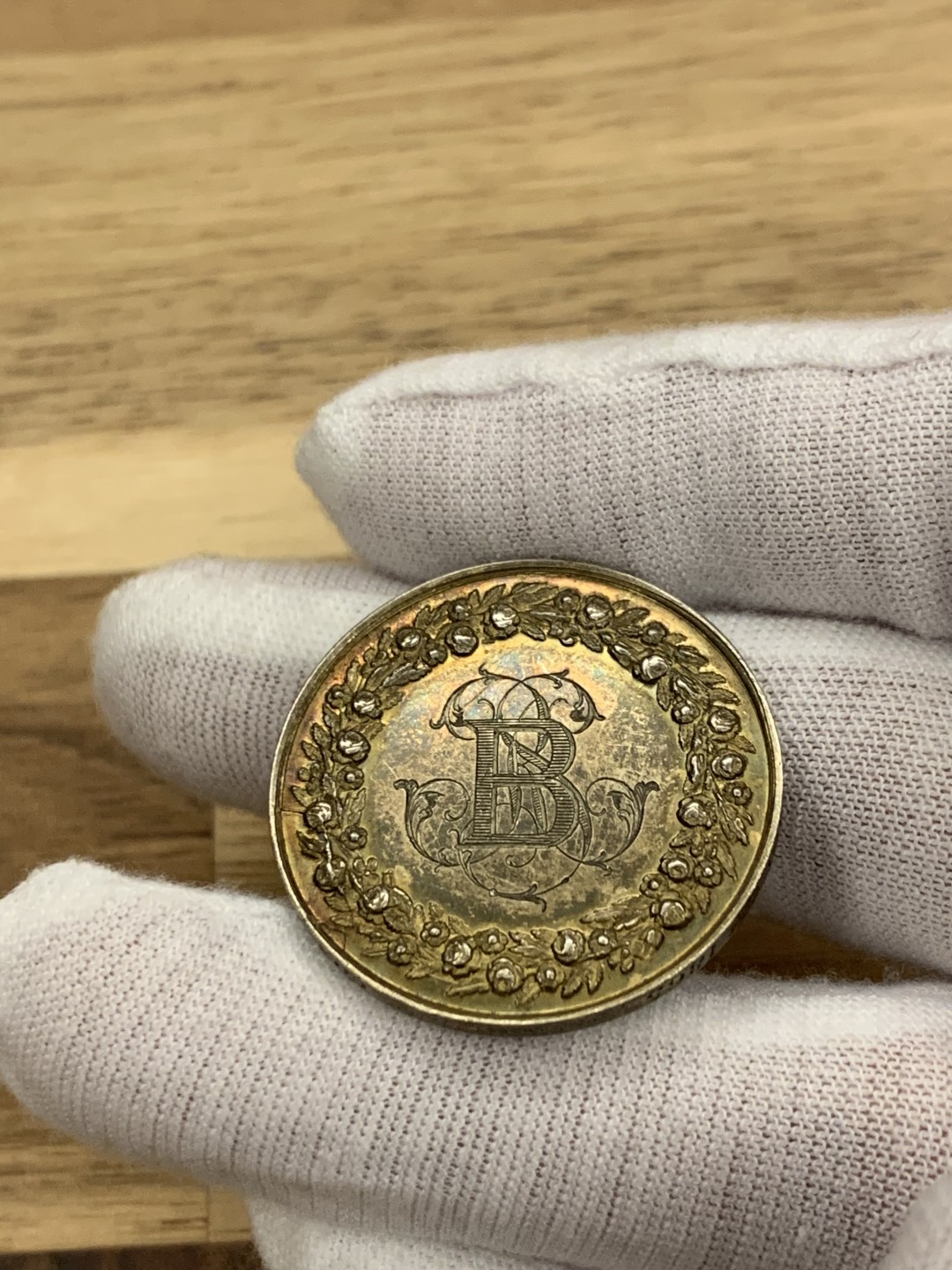 欧陆典藏，“币”定生辉，外币专场第一期 1865年法国纯银婚章 直径：30mm，克重12