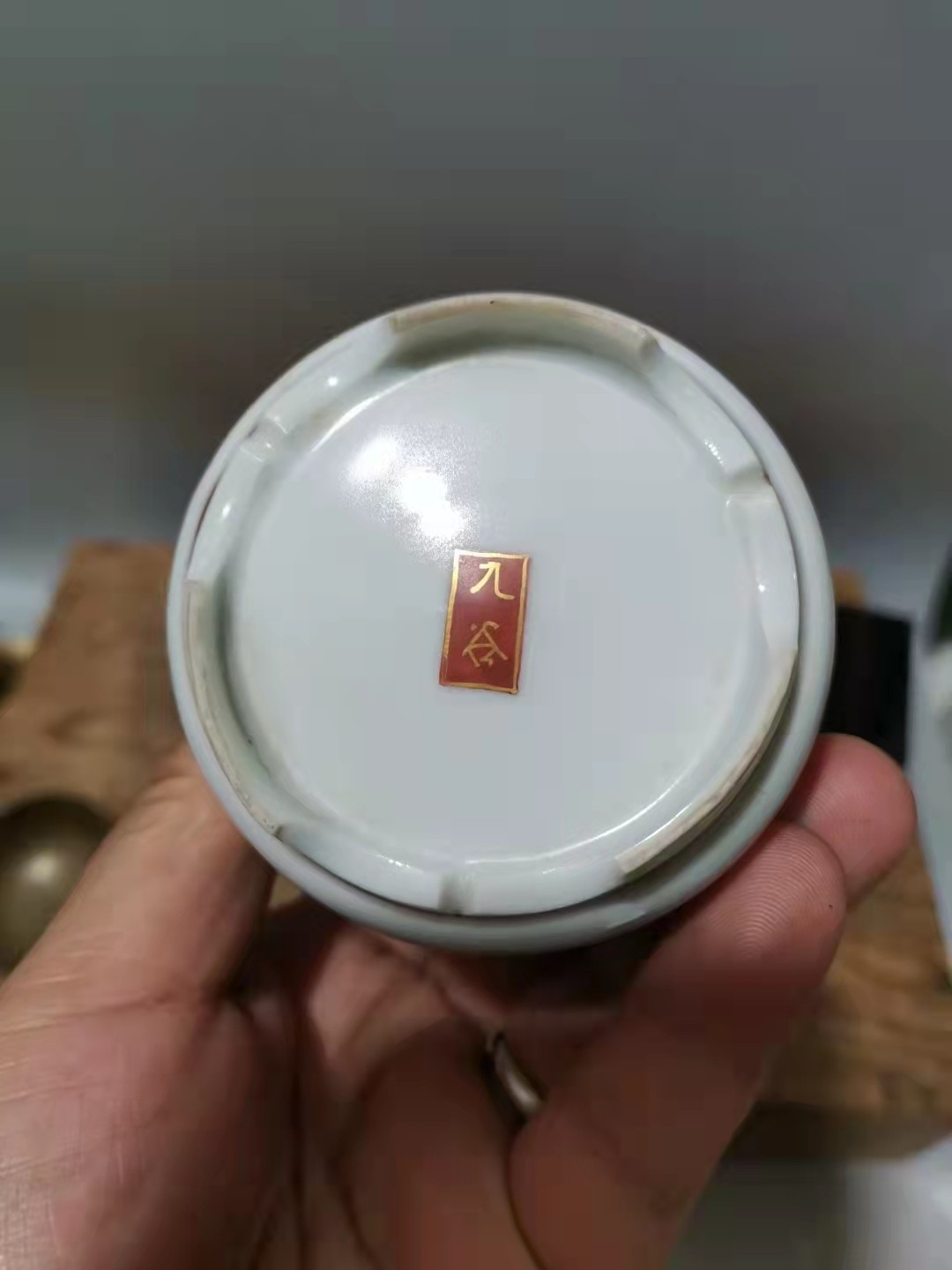 千器雅集—日本回流瓷器臻藏 大正时期（民国早期）手绘描金九谷烧德利酒瓶花瓶一对