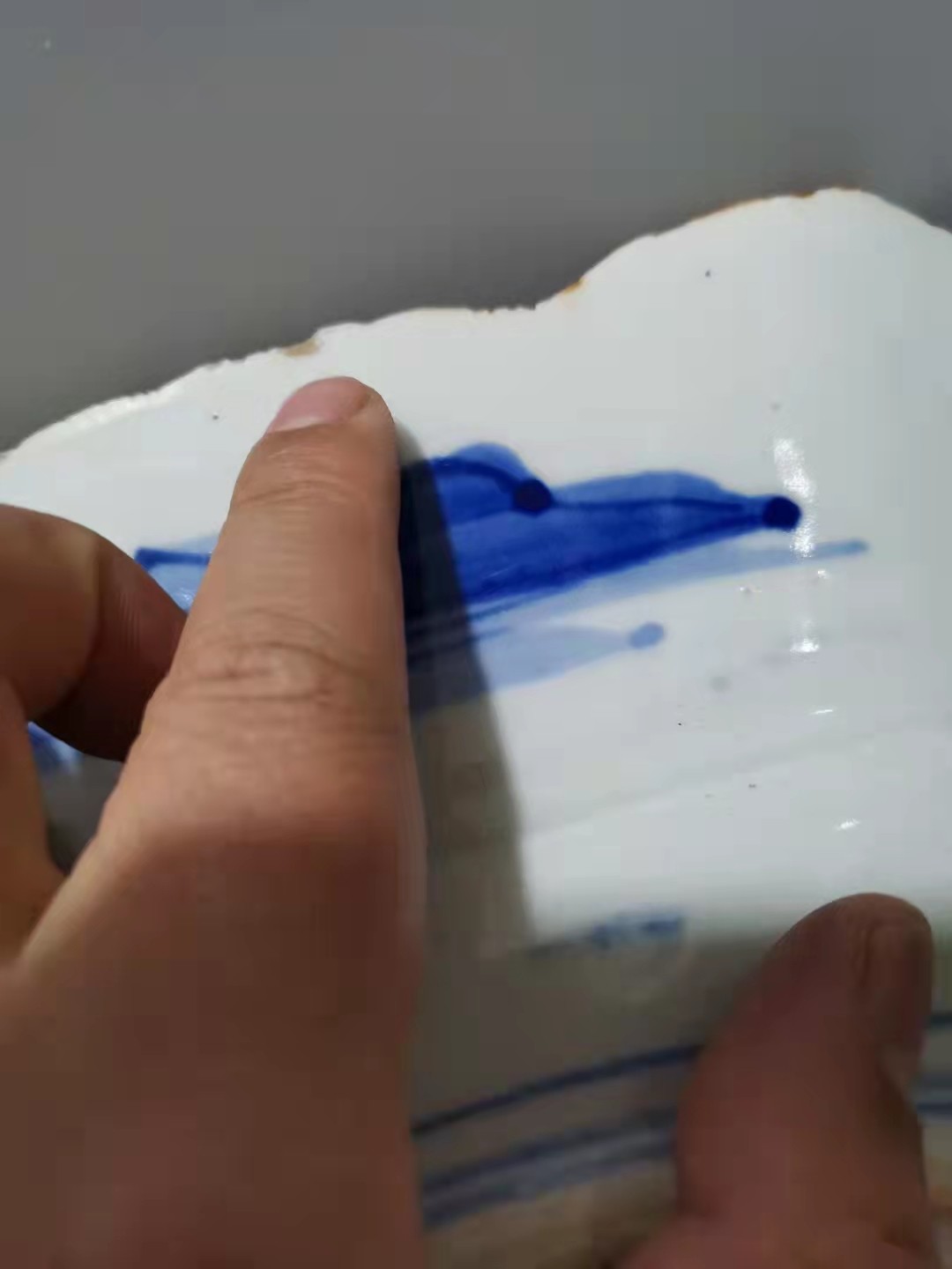 千器雅集—日本回流瓷器臻藏 大正昭和早期（清代民国）满工满绘支钉烧——青花山水人物大赏盘