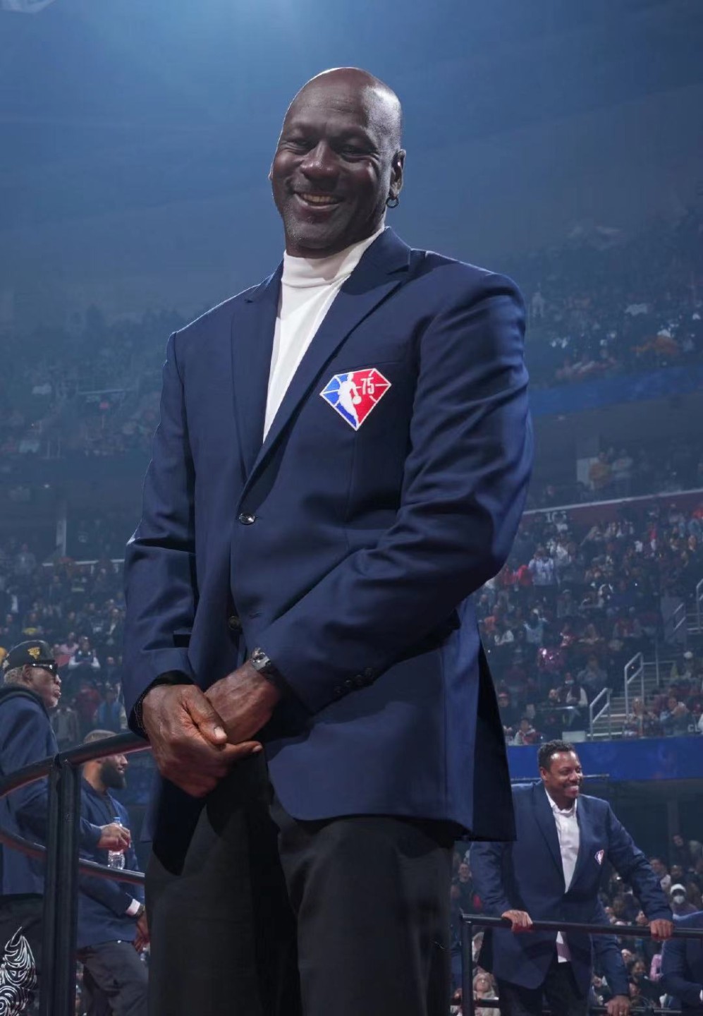 零元拍：NBA2022克利夫兰全明星赛官方冷帽，阿克伦之子的骑士红配色，NBA75周年Logo，做工异常精美，实乃不可多得好物，美国带回，收藏佳品！无签名