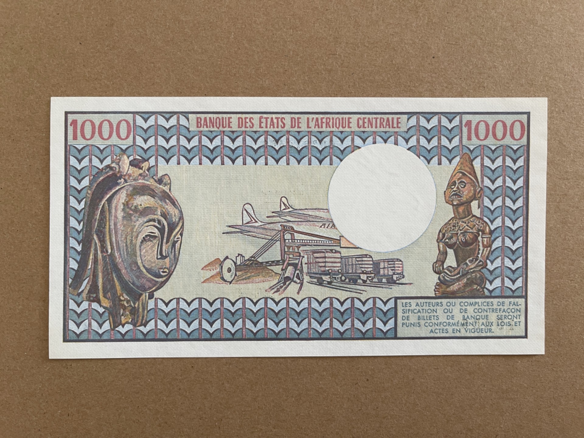 《张总收藏》50期——欧洲经典名誉品 乍得1000法郎 UNC 1980年水牛