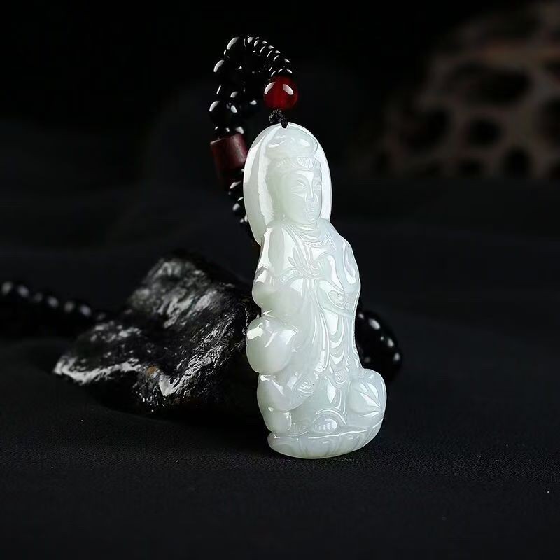 天然玉观音吊坠男大款玉观音玉石吊坠 真玉菩萨转运吊坠