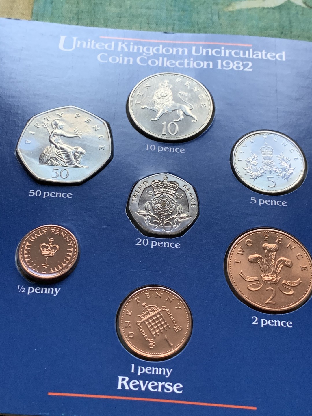 《竞宝斋》第37场-周日 首场自动拍卖 2件或者满200包顺丰 原封装英国 1982年 7枚套 卡装套币