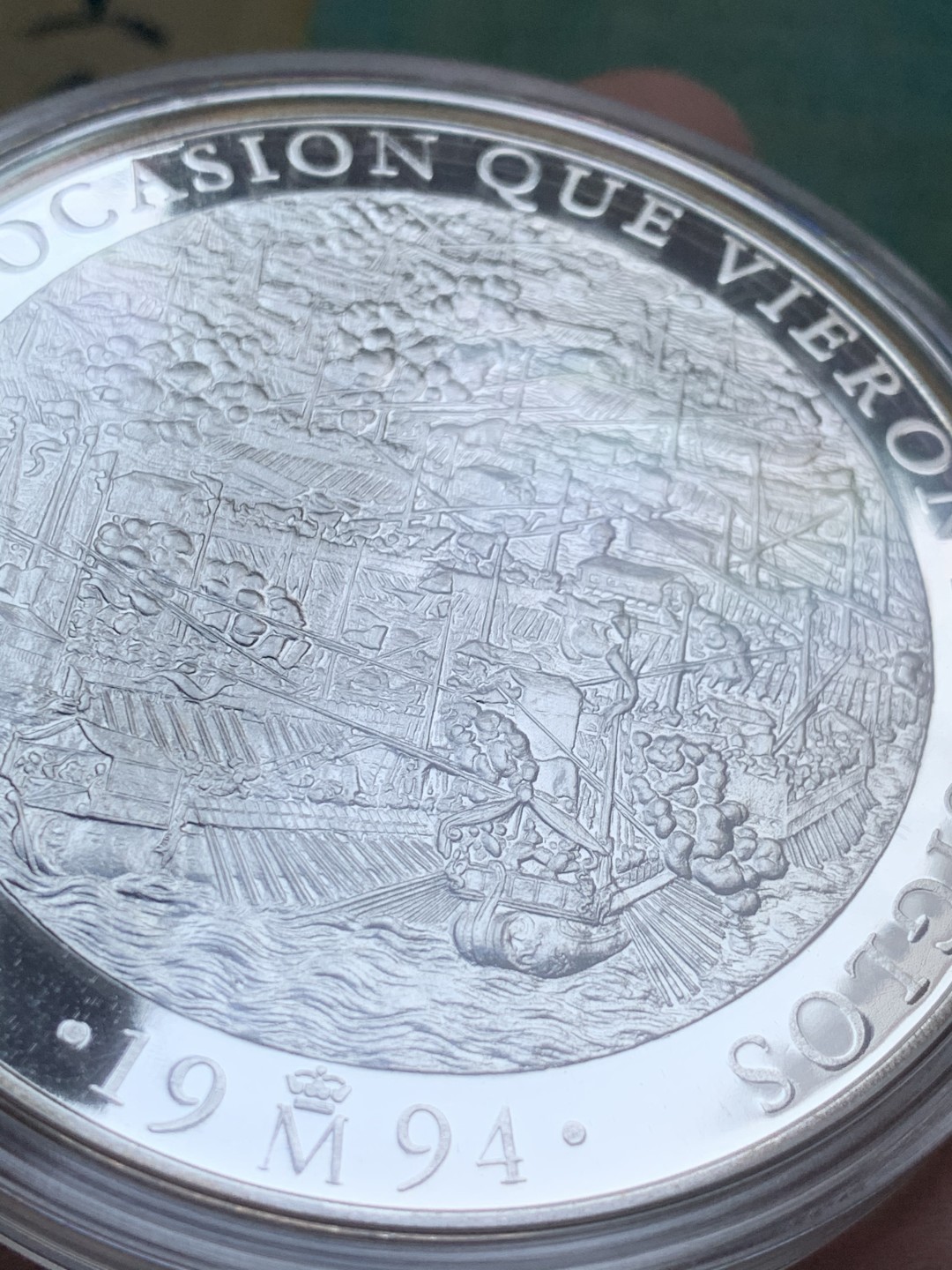 《竞宝斋》第37场-周日 首场自动拍卖 2件或者满200包顺丰 原蓝盒证书 西班牙 1994年 阿尔卡拉大学 10000比塞塔 精制大银币168.75克