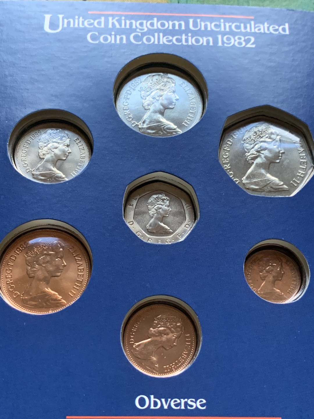 《竞宝斋》第37场-周日 首场自动拍卖 2件或者满200包顺丰 原封装英国 1982年 7枚套 卡装套币