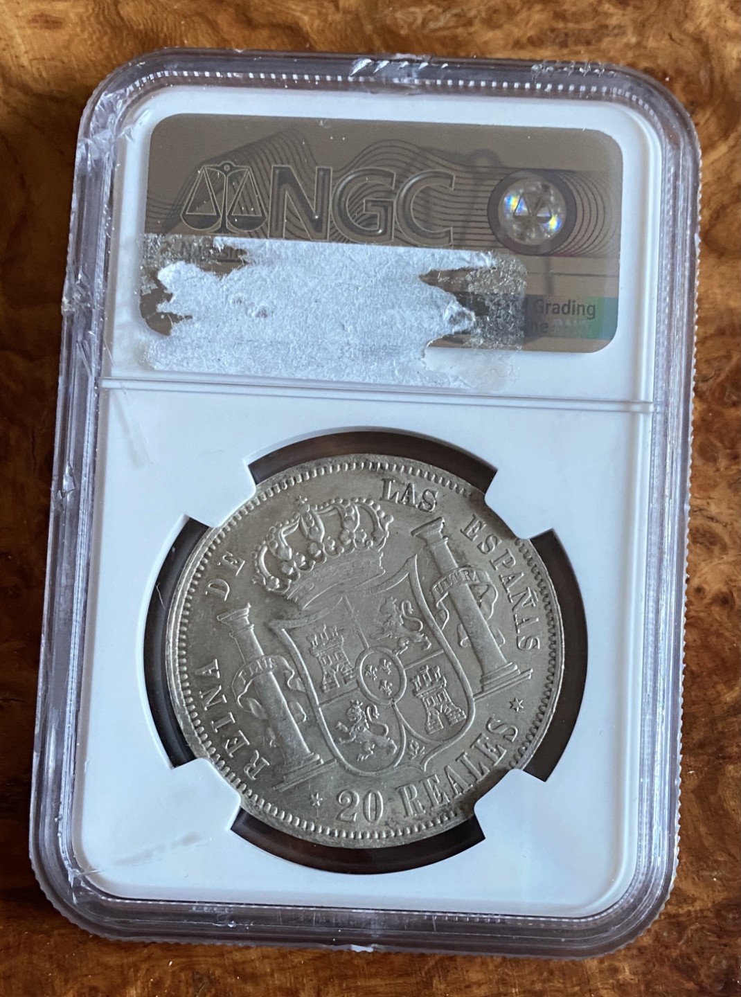 Chase Auction（得物拍卖）第3期 - - 中外纸币、硬币、银币联拍 西班牙银币一枚！伊莎贝拉，猪小妹！正面有一处划伤！盒子有伤，如图！