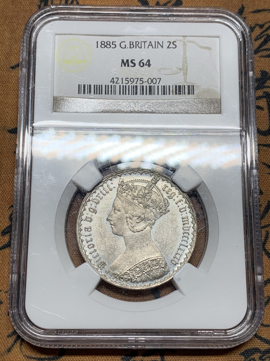 《竞宝斋》第36场-本周日 （全场顺丰包邮） NGC-MS64 Y英国 1885年 维多利亚哥特体弗洛林银币 全霜光好品相 热门上涨品种