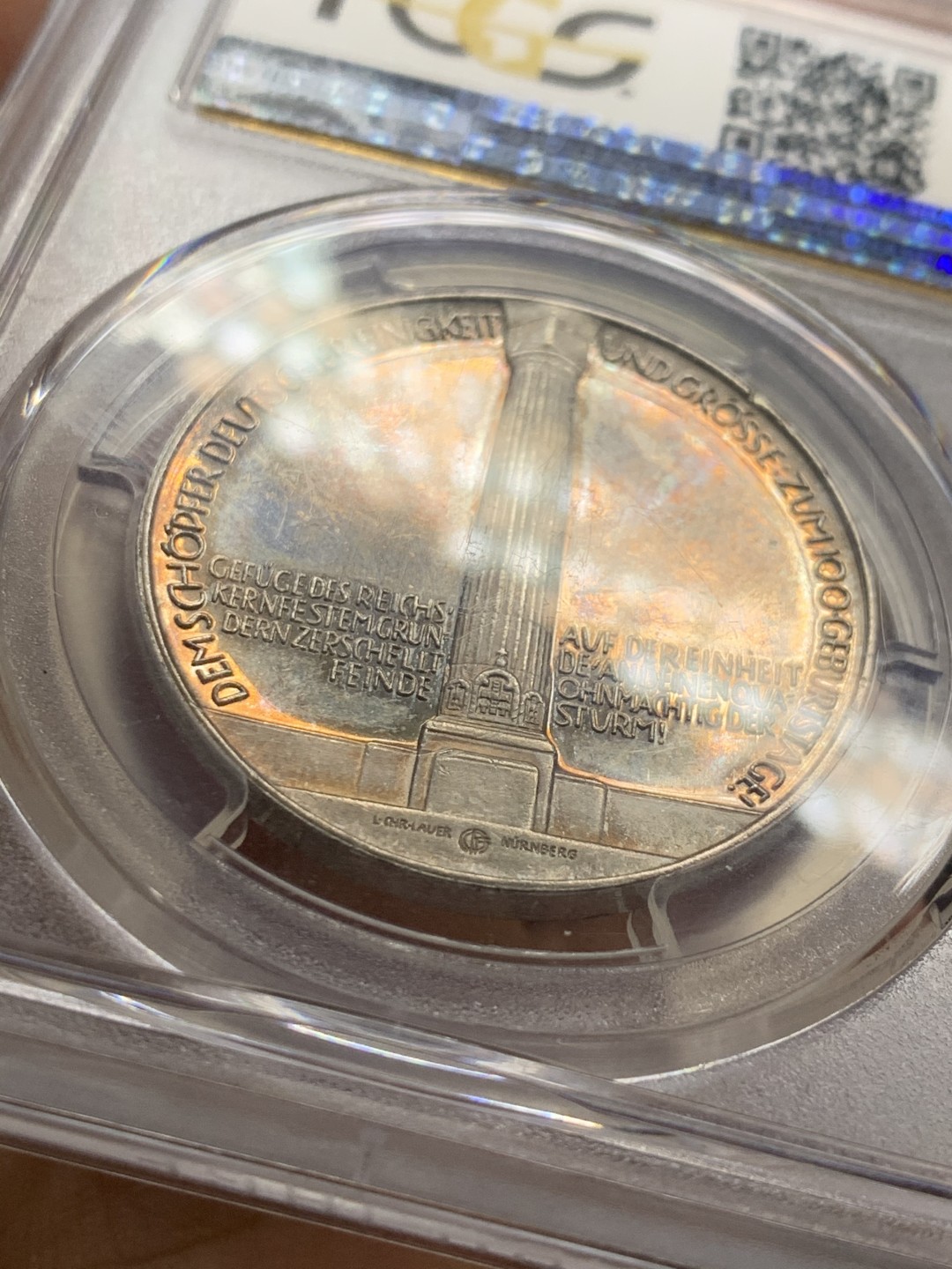 《竞宝斋》第36场-本周日 （全场顺丰包邮） pcgs-sp64 1915年德国银样章 铁血宰相俾斯麦建功碑 经典品种 凹形精制镜面五彩 实物炫目 冠军分 