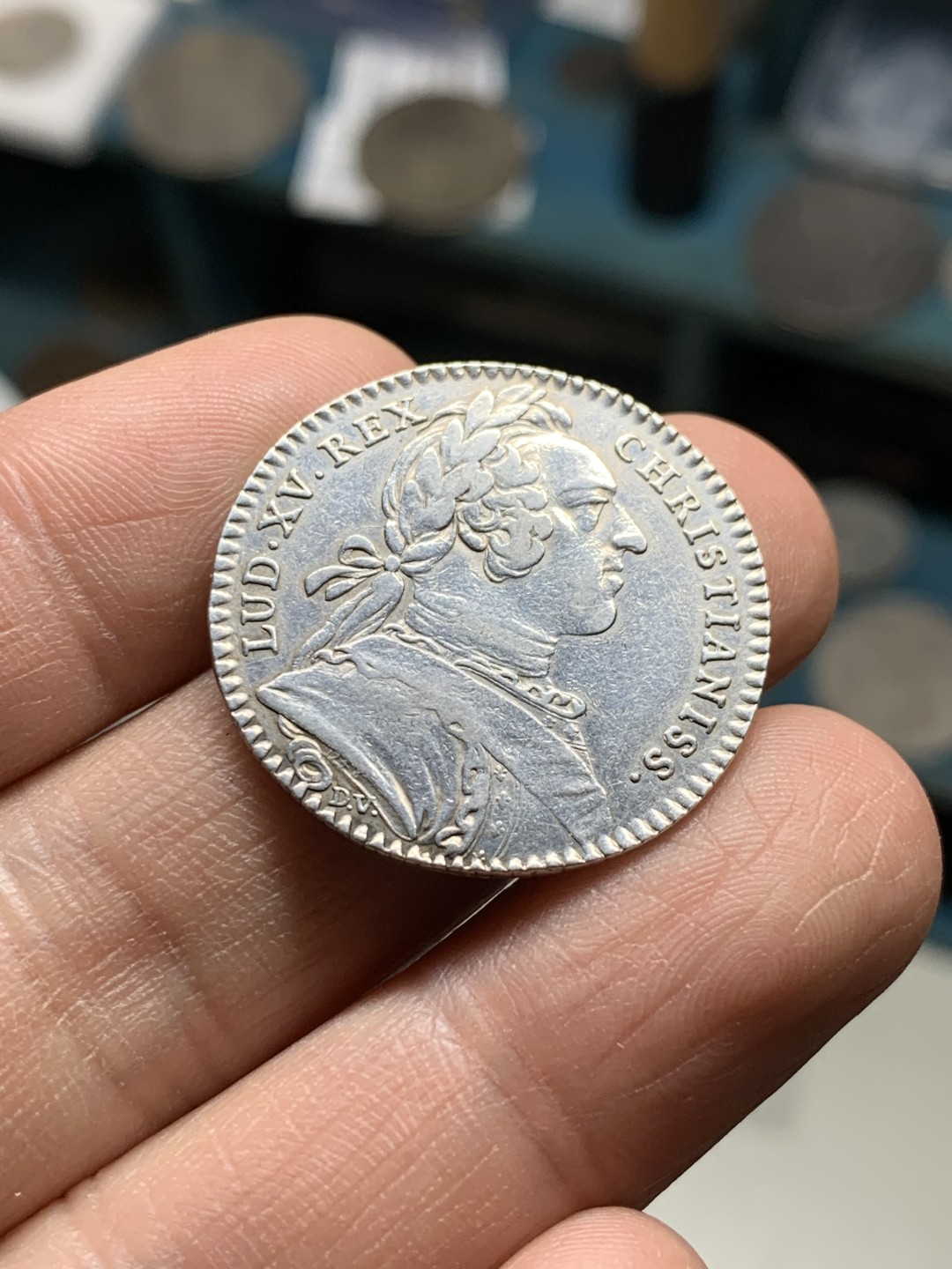 《竞宝斋》第36场-本周日 （全场顺丰包邮） 法国 1746年 路易十五 圆形 银质代币