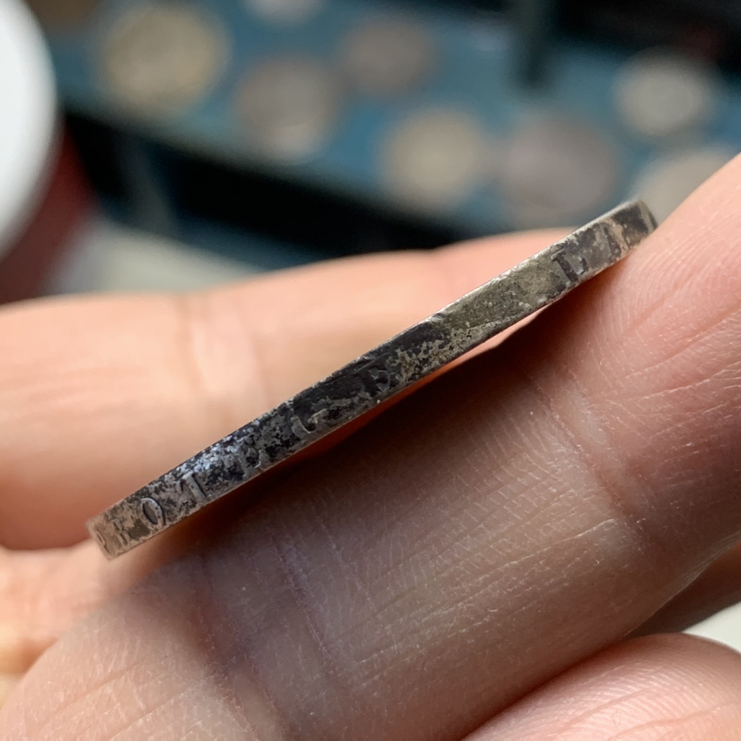 《竞宝斋》第37场-周日 首场自动拍卖 2件或者满200包顺丰 法国 1847-A年 菲利普一世 5法郎 原味 背带彩 银币 好味道