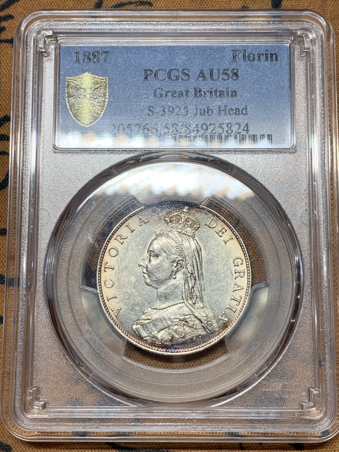 《竞宝斋》第36场-本周日 （全场顺丰包邮） PCGS-AU58 英国1887年维多利亚高冠弗洛林 品相极好 严重低评