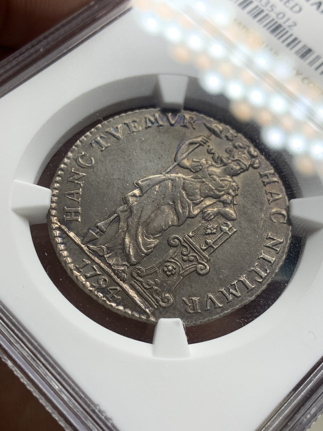 《竞宝斋》第36场-本周日 （全场顺丰包邮） NGC-UNC 荷兰1794年乌德勒支1盾银币 深醇包浆