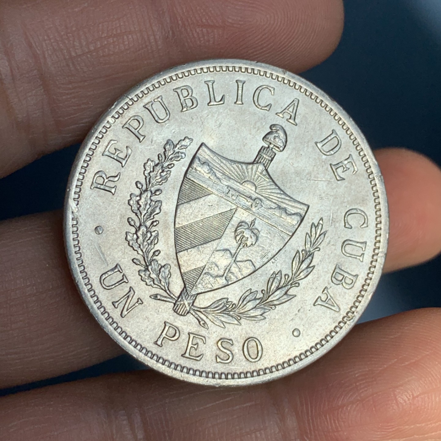 《竞宝斋》第37场-周日 首场自动拍卖 2件或者满200包顺丰 古巴1934年大五星1比索 原光好品 自己送评