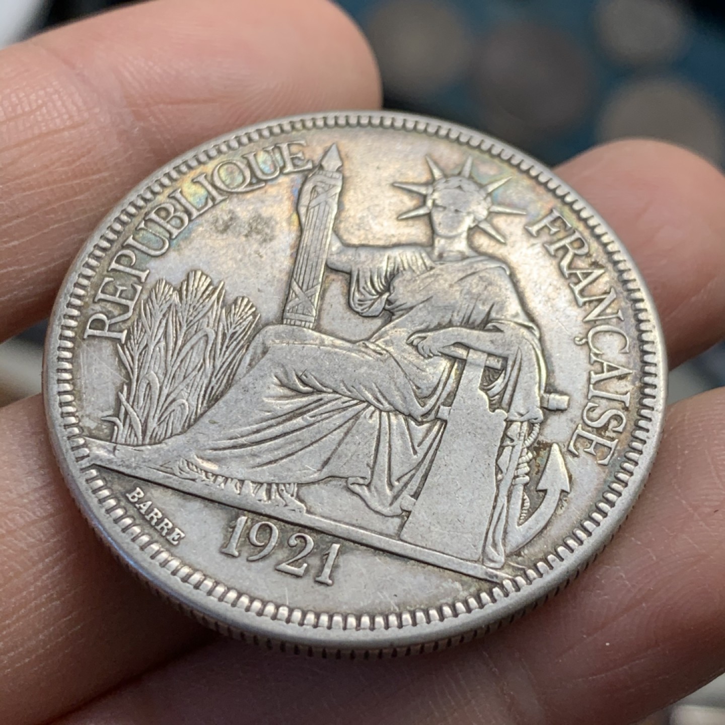 《竞宝斋》第37场-周日 首场自动拍卖 2件或者满200包顺丰 法属印度支那1921年 无字版 坐洋1元大银币