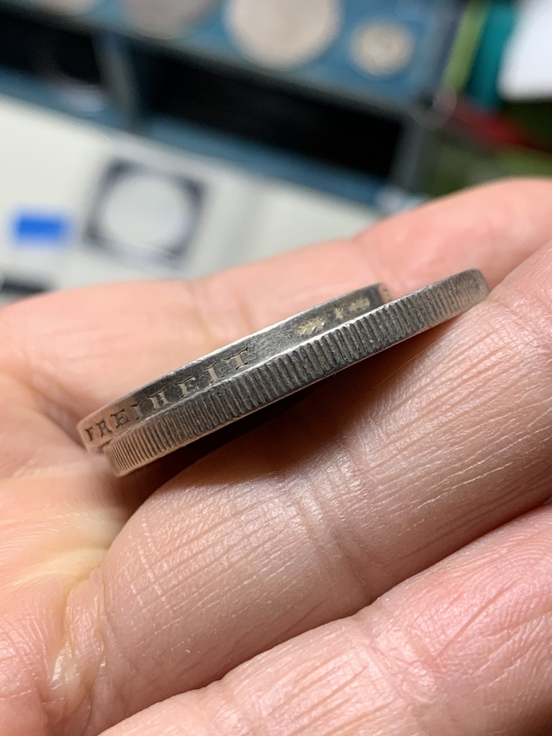 《竞宝斋》第36场-本周日 （全场顺丰包邮） （两枚一组）德国魏玛1930年，解放莱茵，鹰桥3、5马克，裸币略带黄油光。