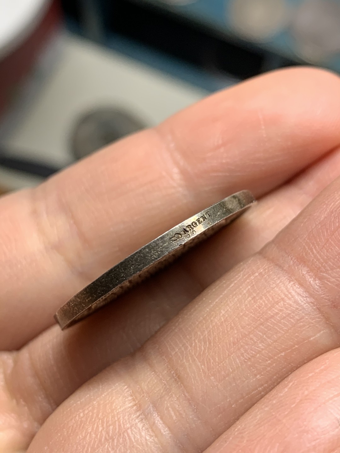 《竞宝斋》第36场-本周日 （全场顺丰包邮） 法国雷恩储蓄和养老基金代币 五彩包浆，丰饶角银标10克