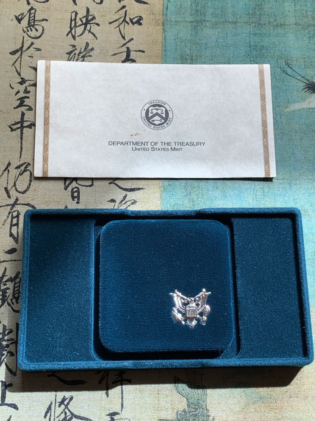 《竞宝斋》第37场-周日 首场自动拍卖 2件或者满200包顺丰 原盒证书 美国1992-P年 哥伦布500周年纪念 精制大银币26.73克