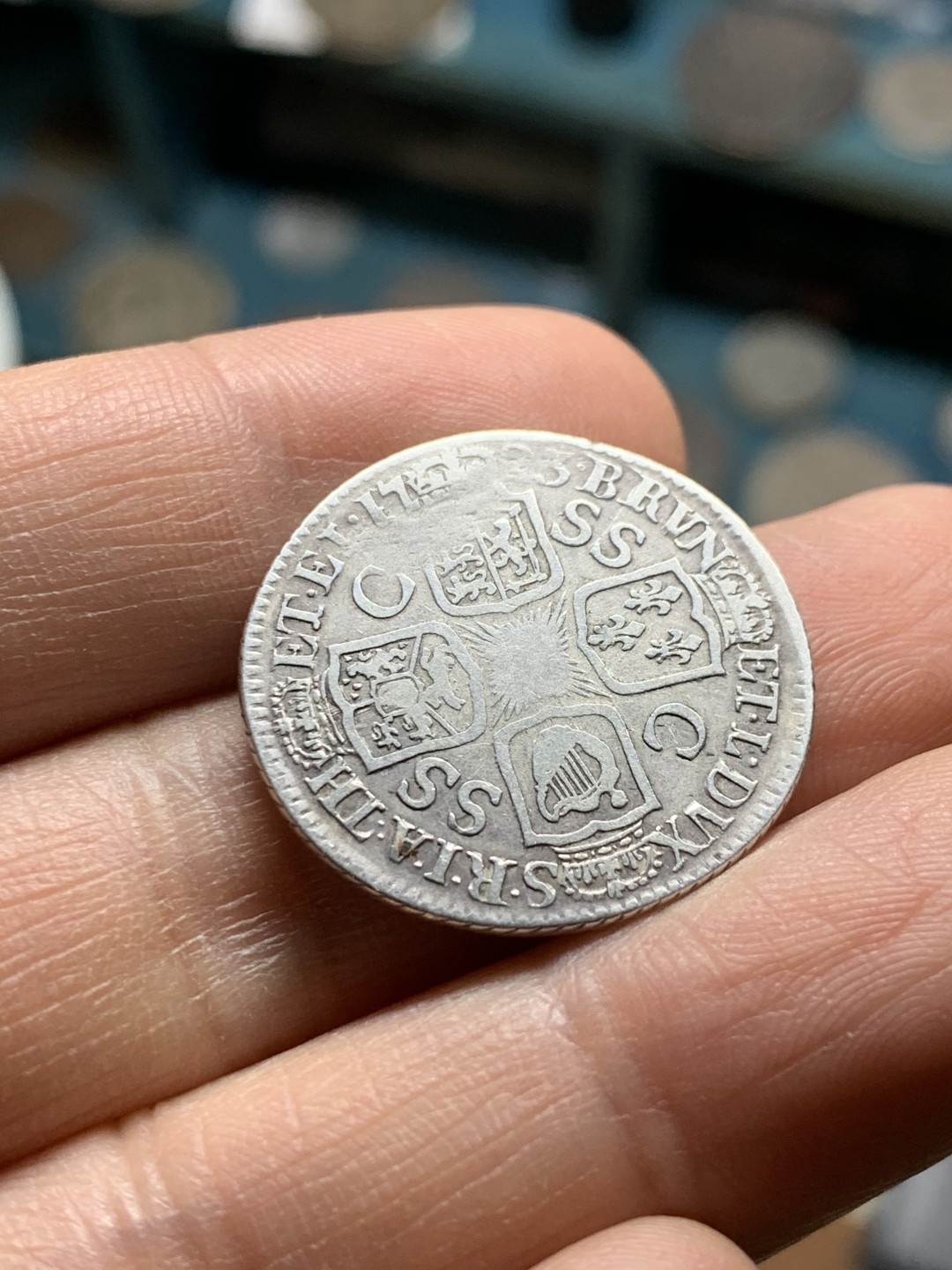 《竞宝斋》第36场-本周日 （全场顺丰包邮） 英国1723乔治一世SSC版先令银币