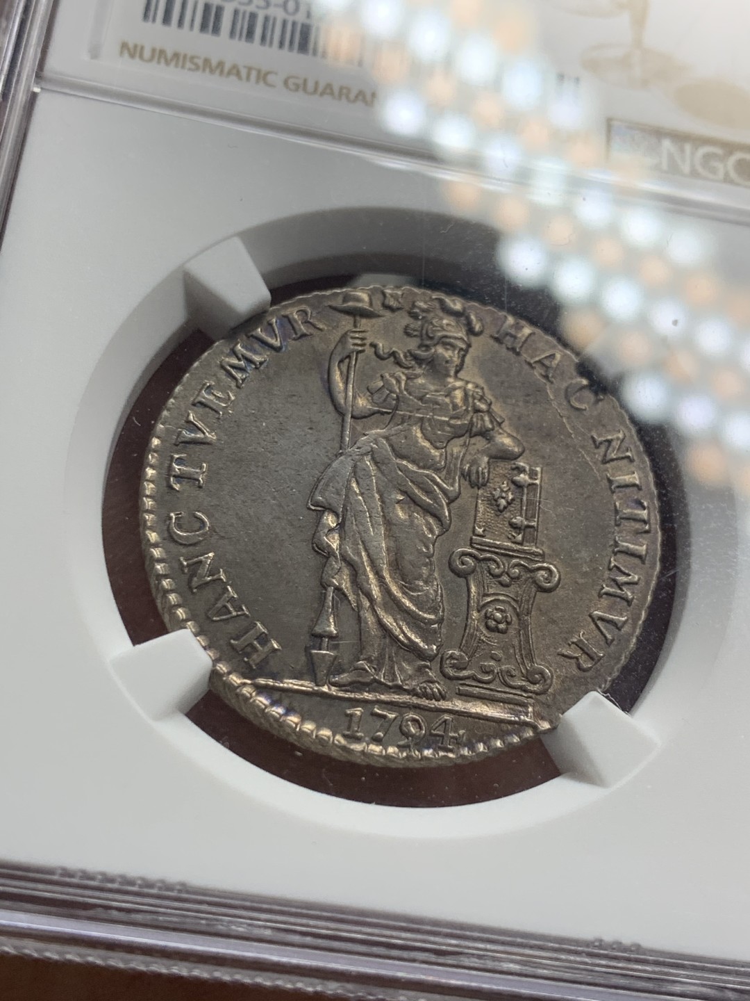 《竞宝斋》第36场-本周日 （全场顺丰包邮） NGC-UNC 荷兰1794年乌德勒支1盾银币 深醇包浆