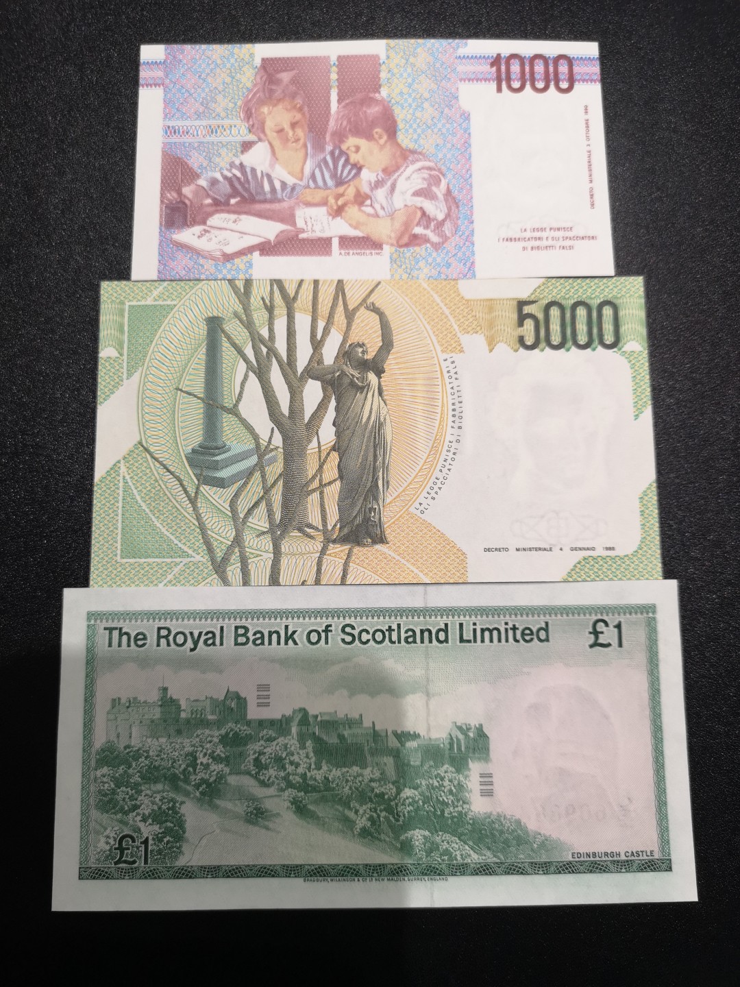 《外钞收藏家》第一百六十九期拍卖（本期65件） 意大利2张+苏格兰1镑 全新UNC 无47