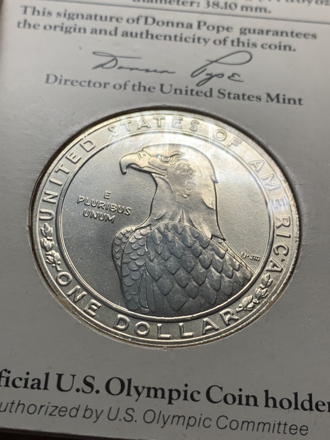 《竞宝斋》第37场-周日 首场自动拍卖 2件或者满200包顺丰 卡装 美国1983-P年老鹰一元 大银币