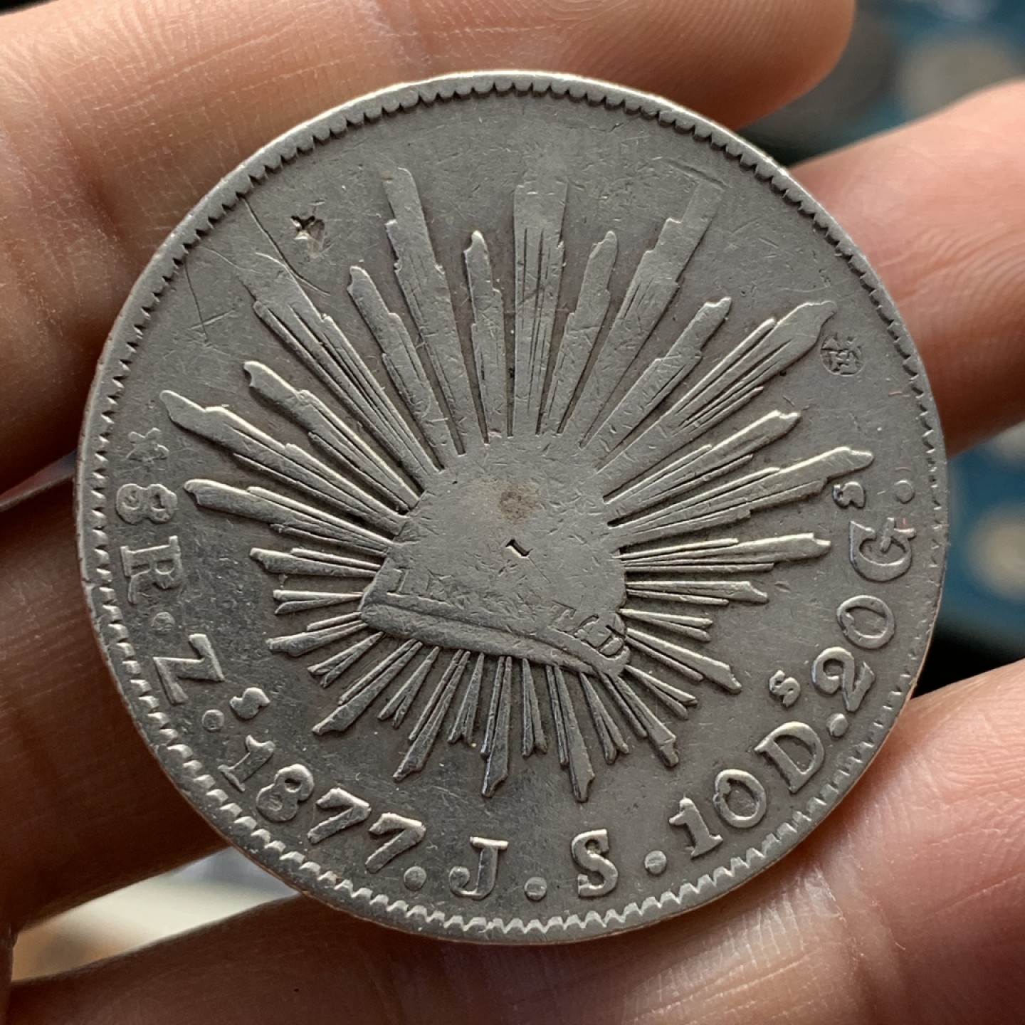 《竞宝斋》第37场-周日 首场自动拍卖 2件或者满200包顺丰 墨西哥1877年Zs 花边鹰洋8R 大银币 带戳 