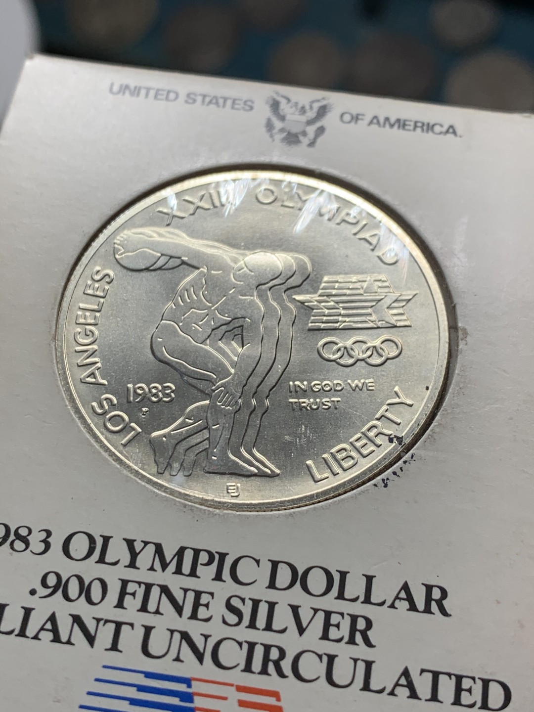 《竞宝斋》第37场-周日 首场自动拍卖 2件或者满200包顺丰 卡装 美国1983-P年老鹰一元 大银币