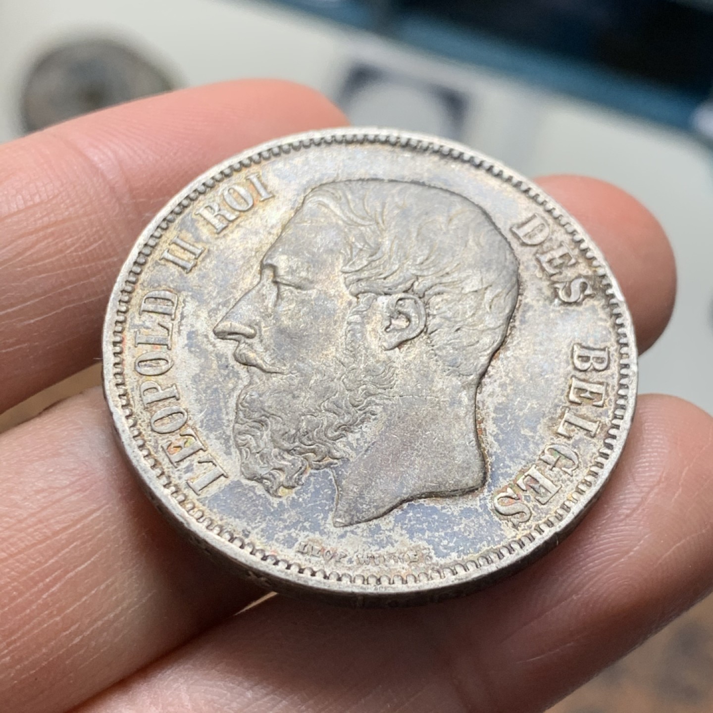 《竞宝斋》第37场-周日 首场自动拍卖 2件或者满200包顺丰 比利时 1869年 利奥波德二世 5法郎 大银币 酱彩老包浆 细节一流