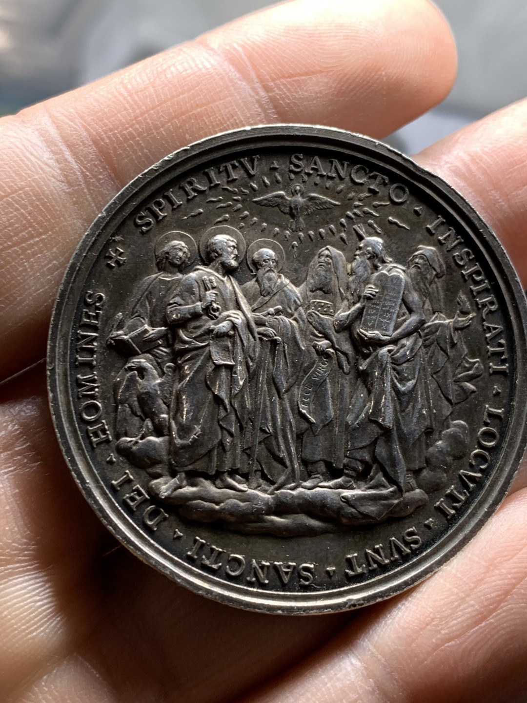 《竞宝斋》第36场-本周日 （全场顺丰包邮） 1880年教皇国耶稣和圣经的诞生纪念大银章 稀少品种，超高浮雕艺术性极强