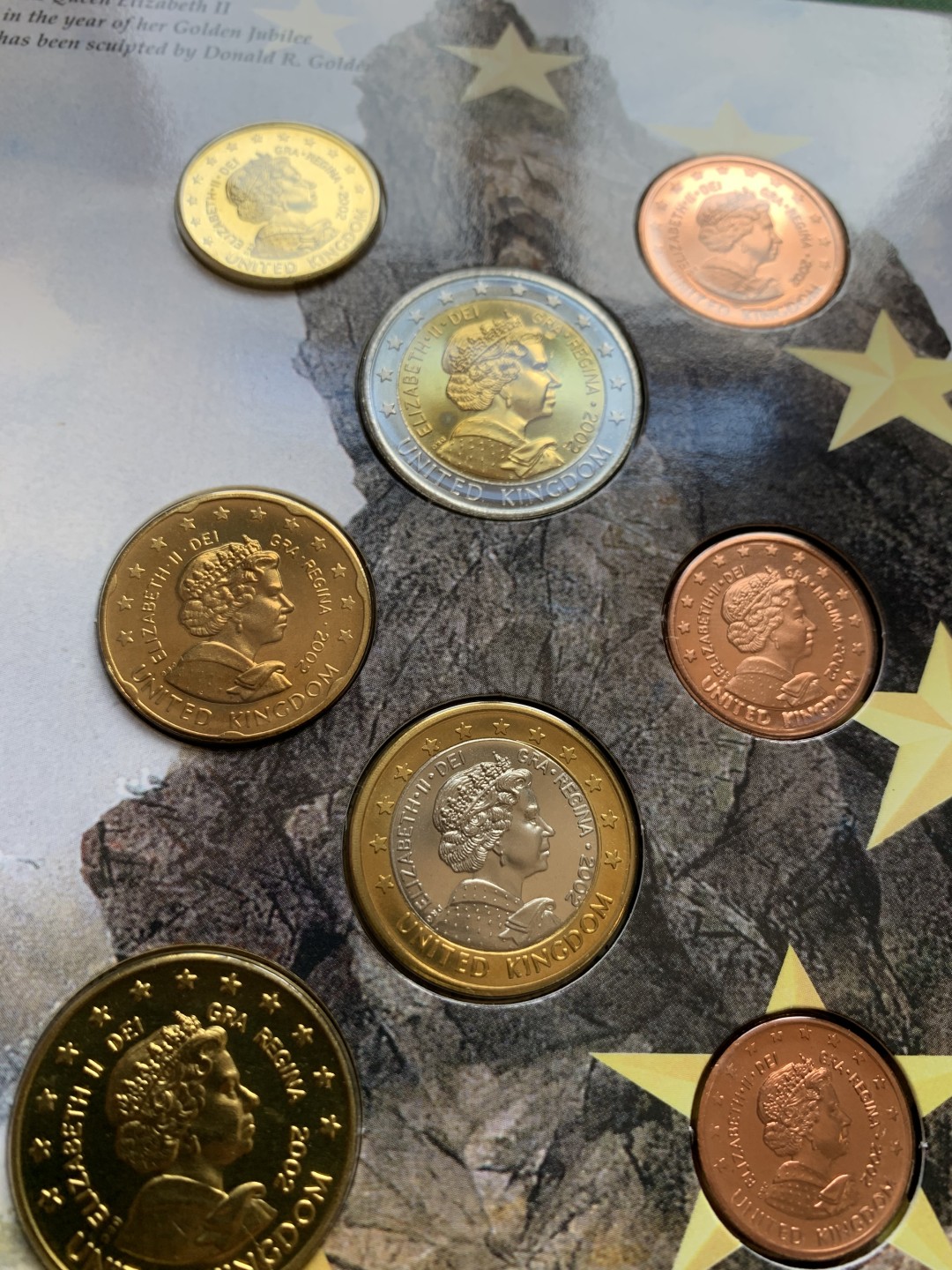 《竞宝斋》第37场-周日 首场自动拍卖 2件或者满200包顺丰 原封装英国 2002年 欧元试铸 ESSAI样币 8枚套卡装 少见