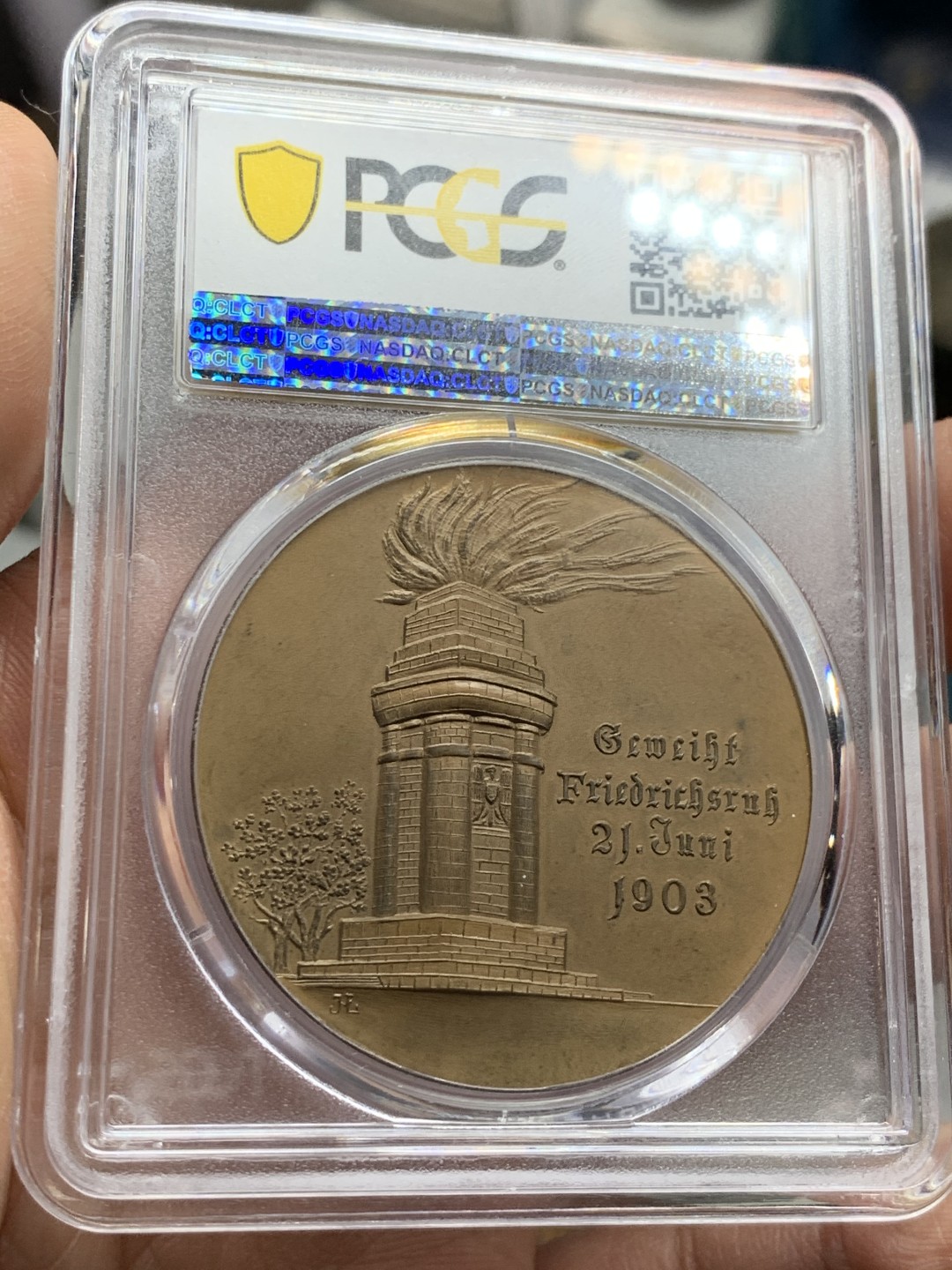 《竞宝斋》第36场-本周日 （全场顺丰包邮） pcgs-sp64 1903年德国铜样章 俾斯麦逝世纪念火炬 44mm大章 很厚实 高浮雕 实物很舒服 屠龙章同款头像 少见品种