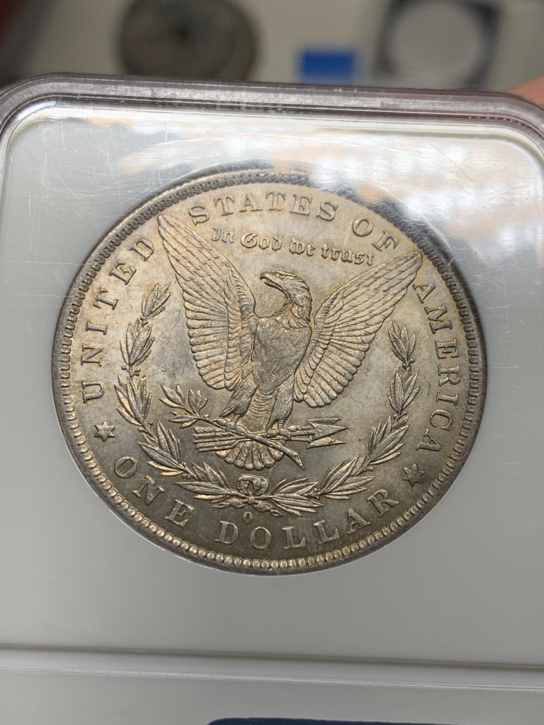 《竞宝斋》第36场-本周日 （全场顺丰包邮） NGC-MS64美国1884年摩根银币 NGC老盒严评，淡五彩包浆