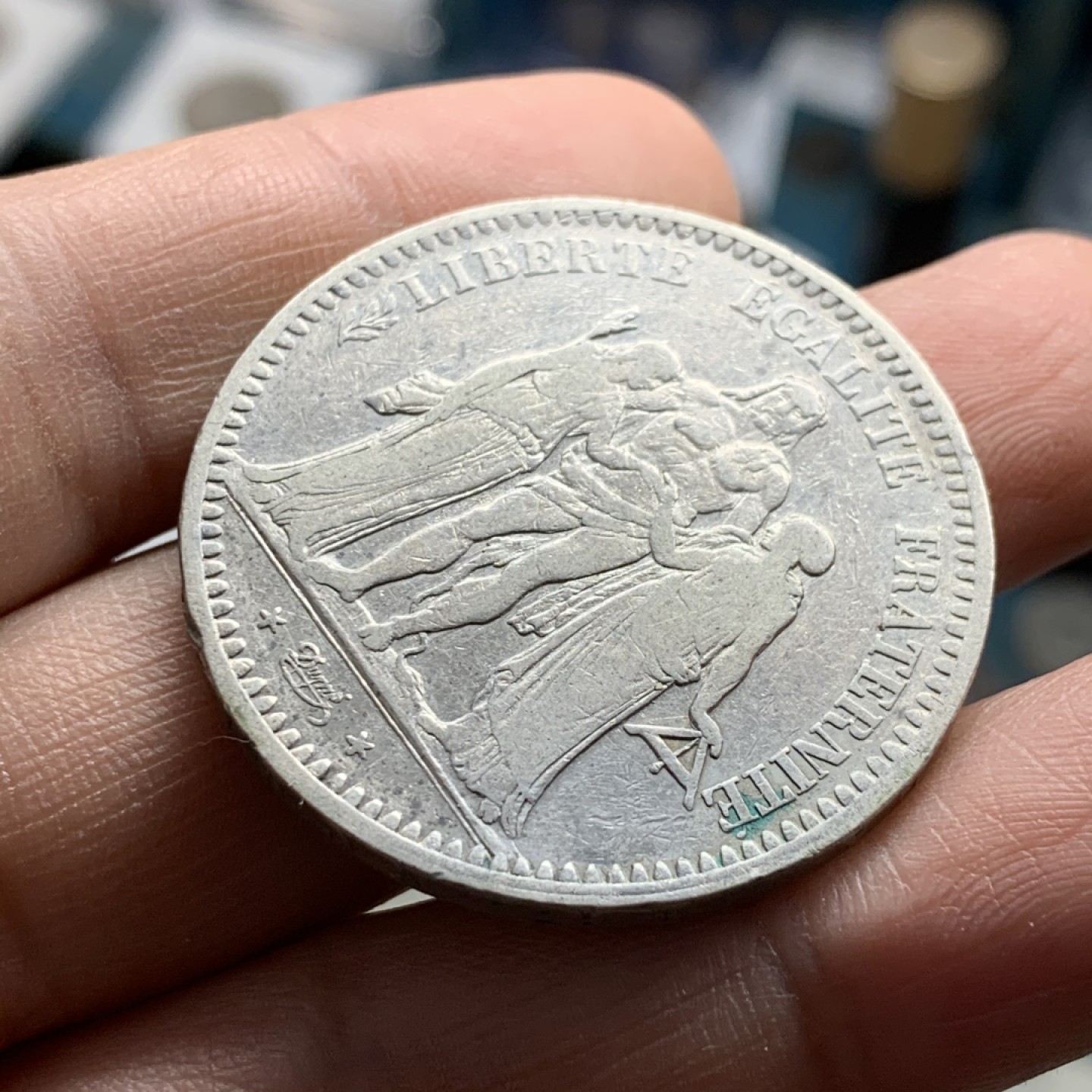 《竞宝斋》第37场-周日 首场自动拍卖 2件或者满200包顺丰 第二共和 法国1848年-BB版 大力神 5法郎 大银币  