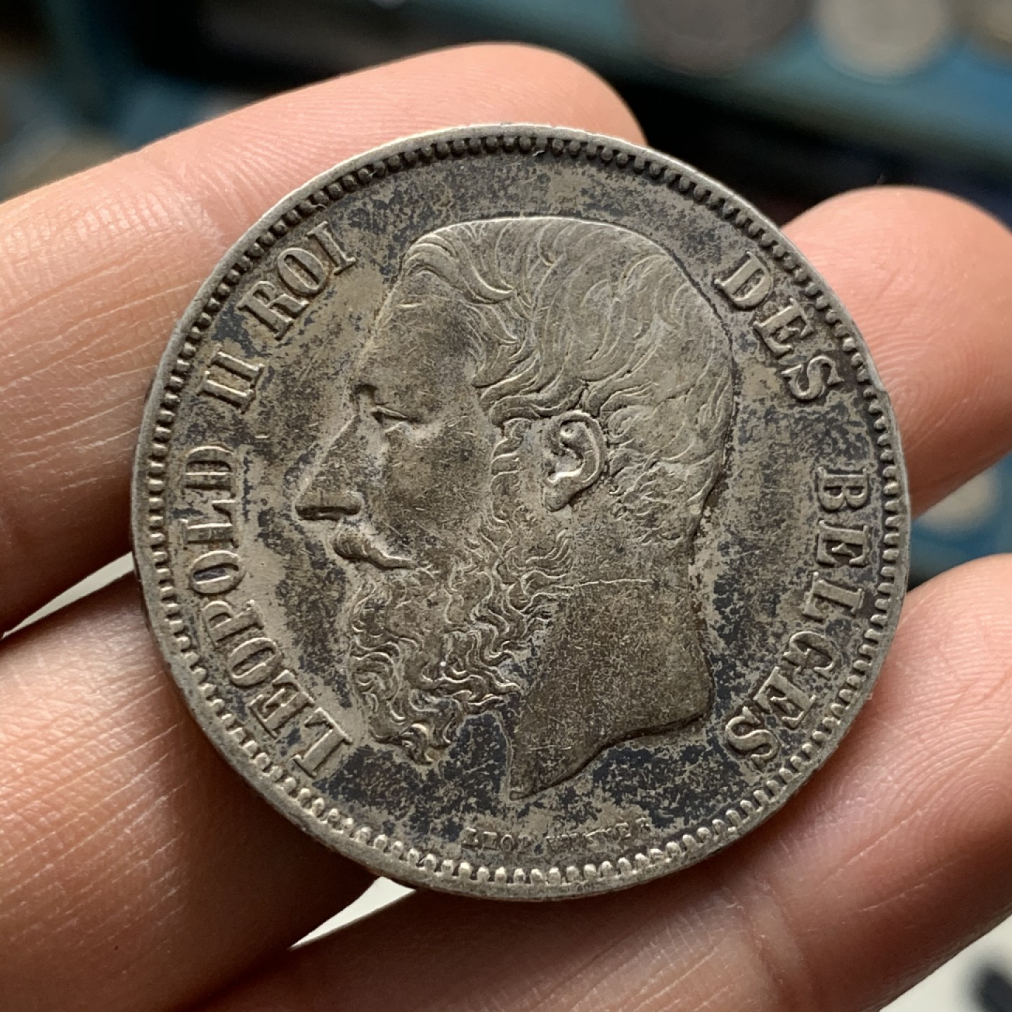 《竞宝斋》第37场-周日 首场自动拍卖 2件或者满200包顺丰 比利时 1869年 利奥波德二世 5法郎 大银币 酱彩老包浆 细节一流