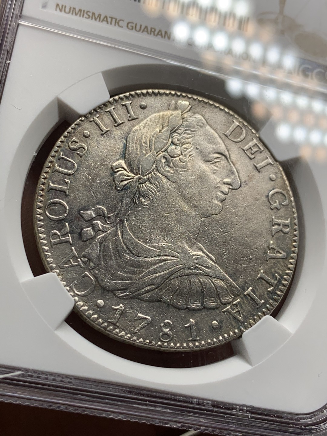 《竞宝斋》第36场-本周日 （全场顺丰包邮） NGC评级 墨西哥 1781年 卡三   双柱 银币  双面深打 原味包浆