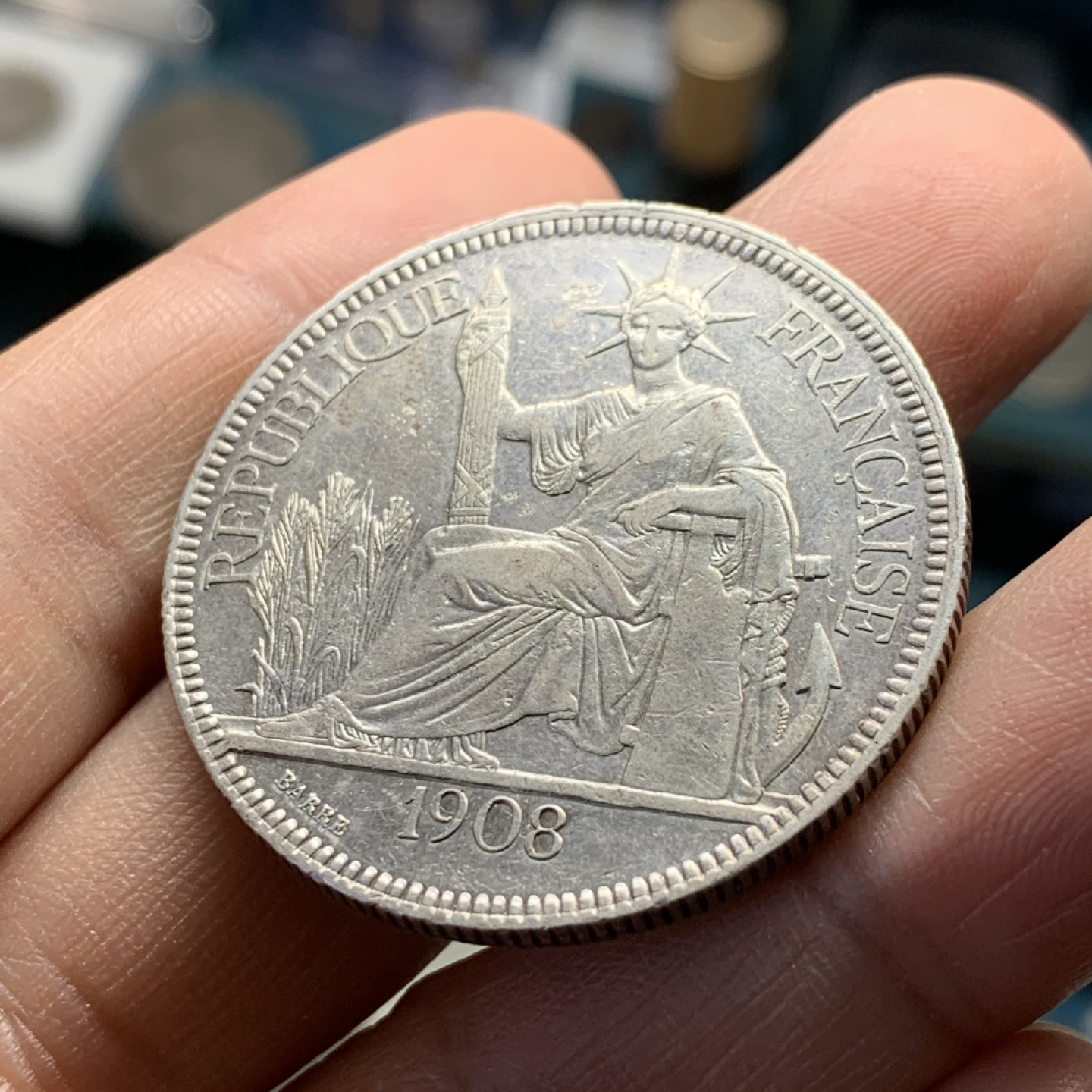 《竞宝斋》第37场-周日 首场自动拍卖 2件或者满200包顺丰 法属印度支那1908年 坐洋1元 大银币