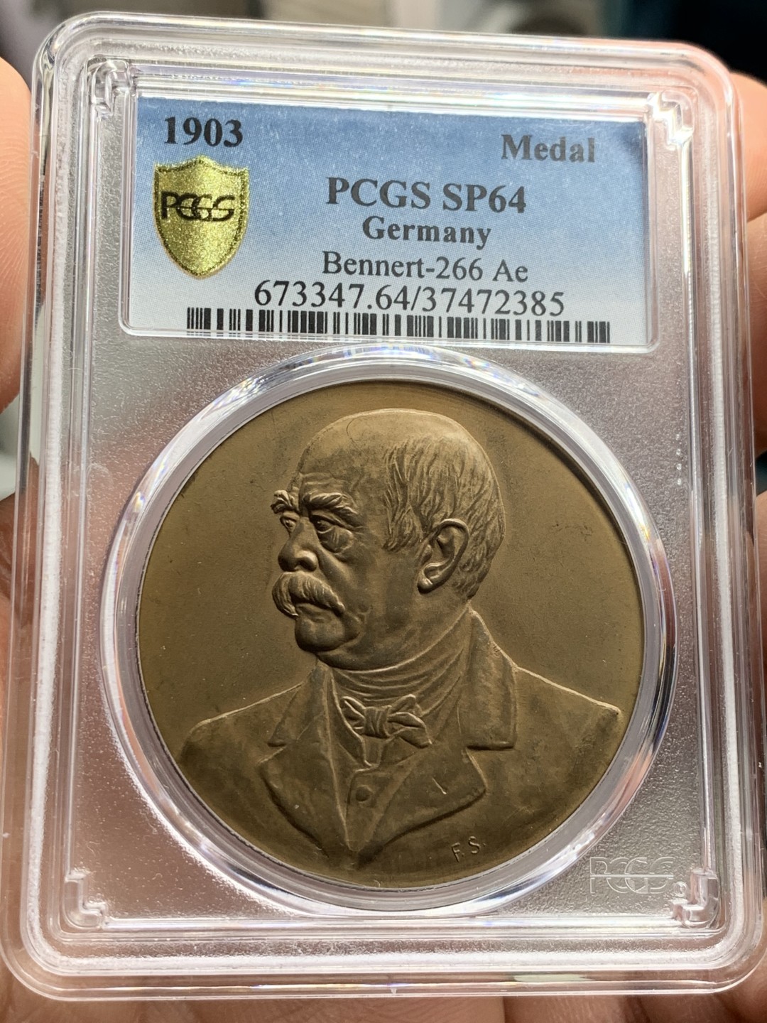 《竞宝斋》第36场-本周日 （全场顺丰包邮） pcgs-sp64 1903年德国铜样章 俾斯麦逝世纪念火炬 44mm大章 很厚实 高浮雕 实物很舒服 屠龙章同款头像 少见品种