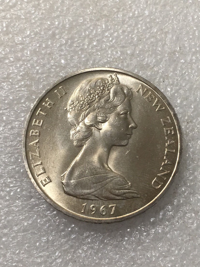 Chase Auction（得物拍卖）第3期 - - 中外纸币、硬币、银币联拍 新西兰一克朗，镍币，27.5克！
