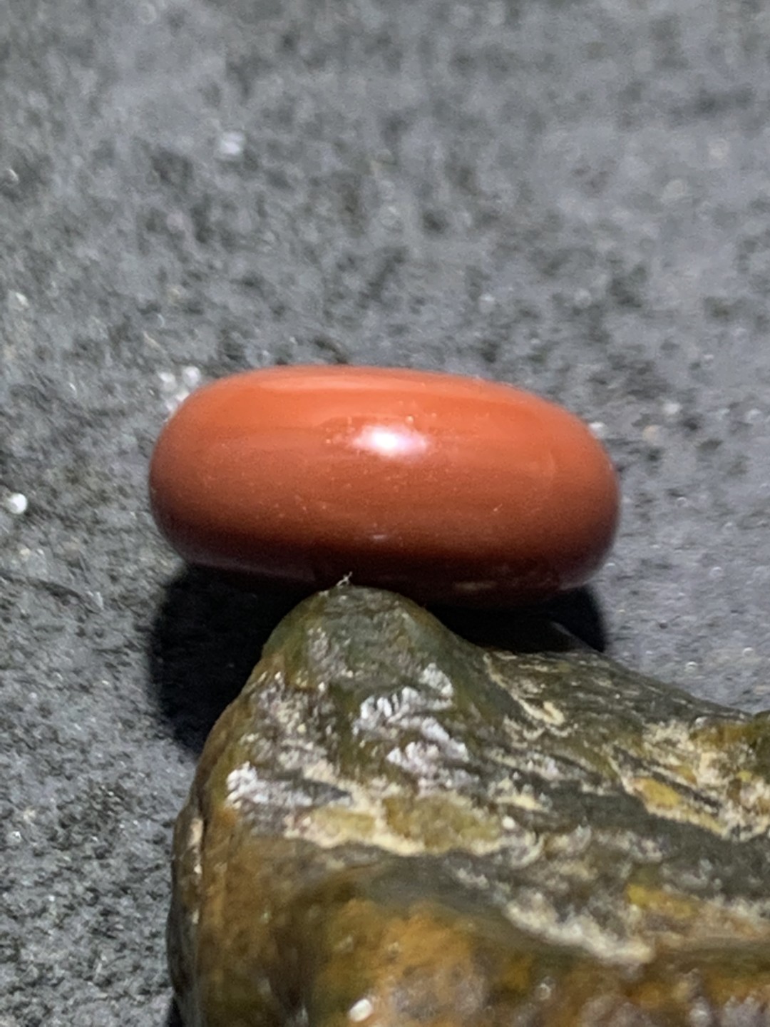 精美南红玛瑙柿子红小平安扣一个，