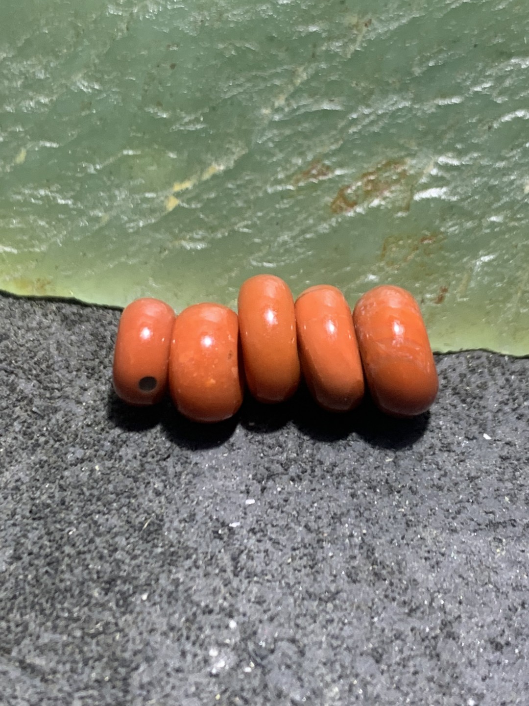 南红玛瑙迷你小通货平安扣一组，