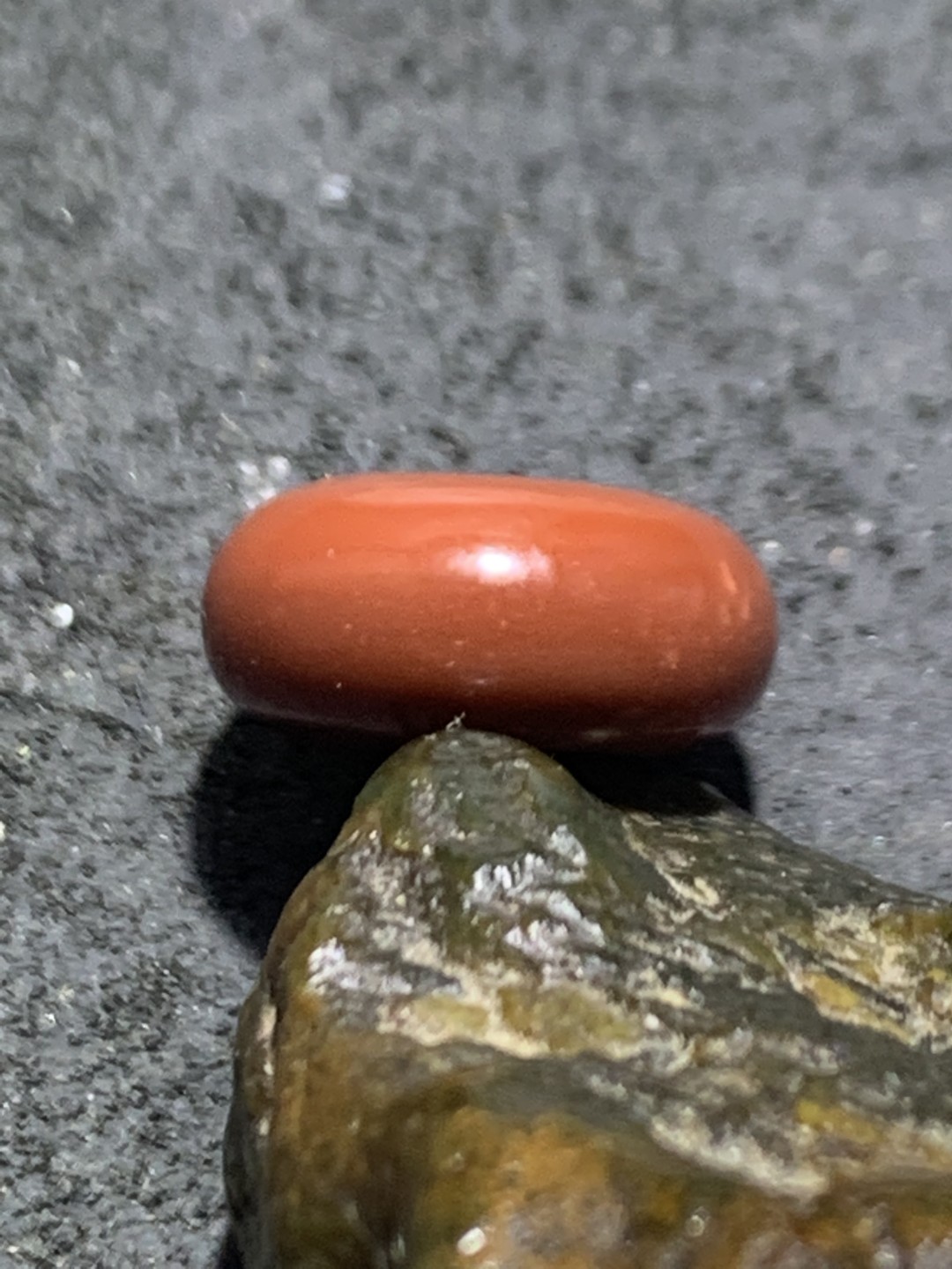 精美南红玛瑙柿子红小平安扣一个，