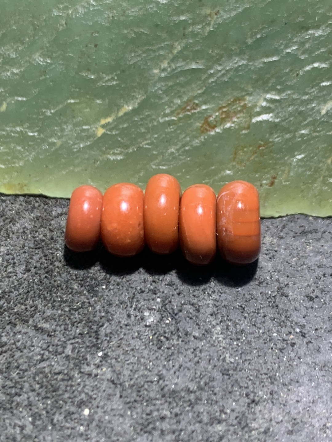 南红玛瑙迷你小通货平安扣一组，
