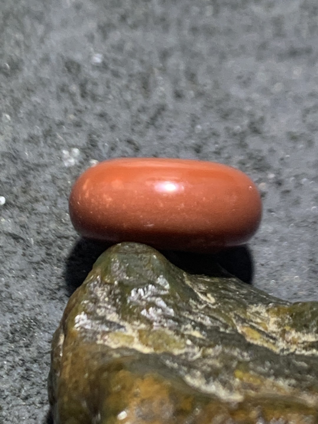 精美南红玛瑙柿子红小平安扣一个，