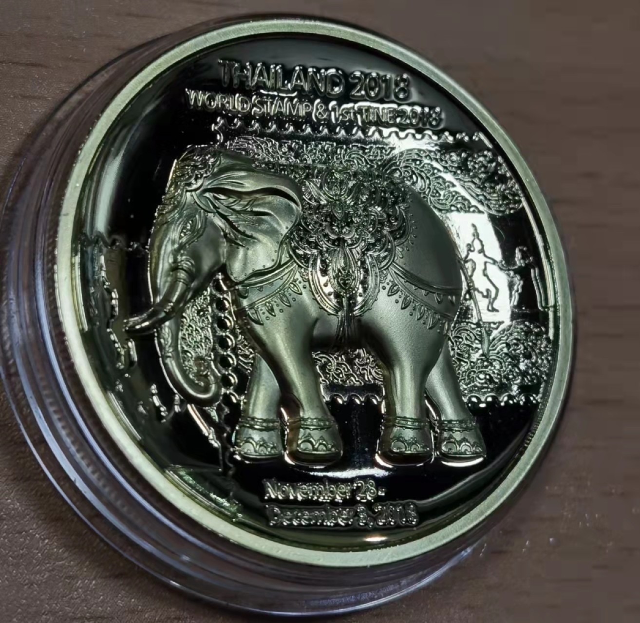 北京马甸外币专卖微拍第七十一期，非贵金属外国纪念币，流通币专场，陆续上新欢迎光临 2018年泰国邮票钱币展火爆销售的邮票钱币展加厚立体铜章，重量：53克，直径40mm