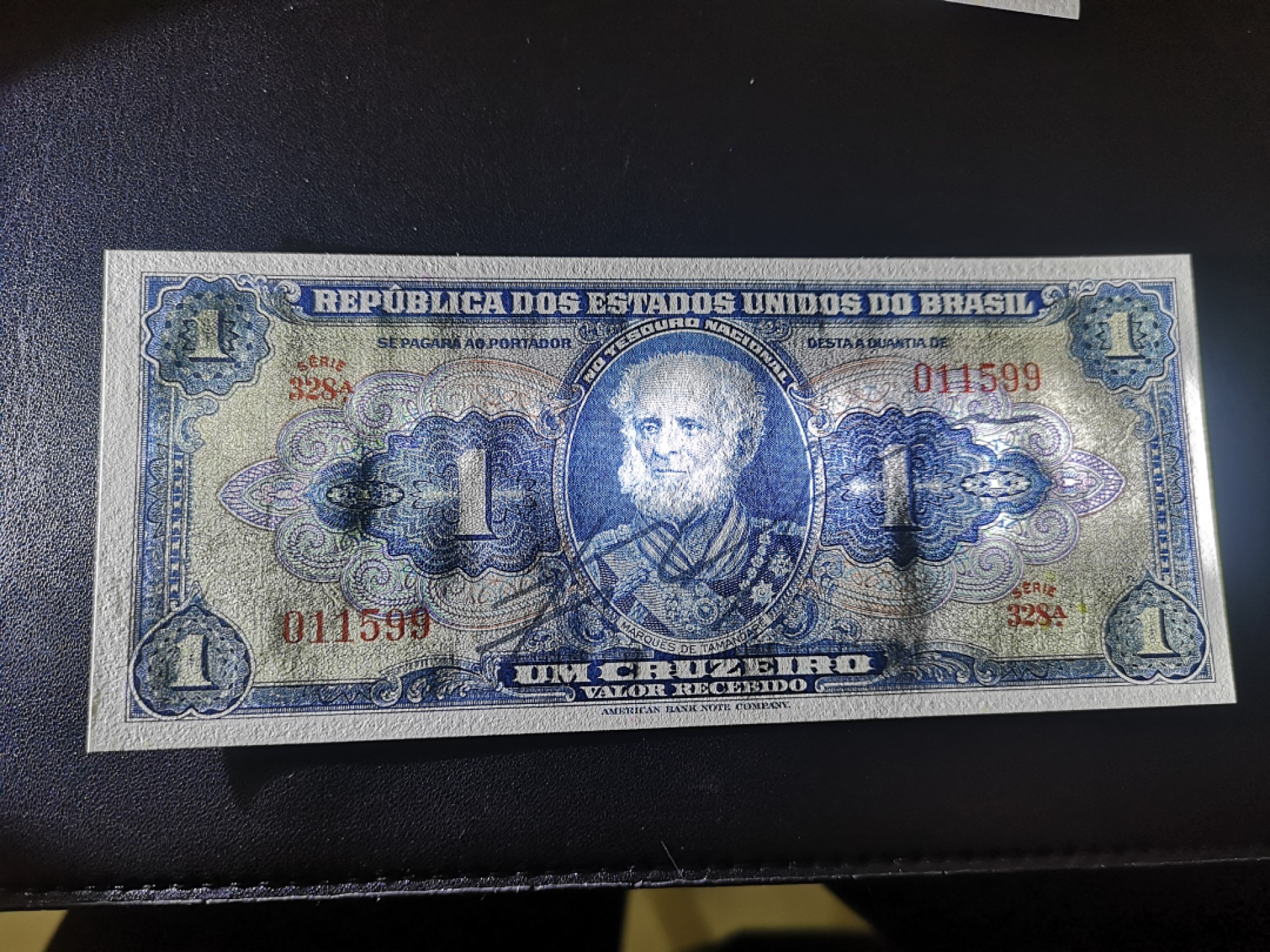 《外钞收藏家》第一百七十期拍卖（本期59件） 巴西1克鲁塞罗 手签版 全新 轻微受潮（美钞公司版）