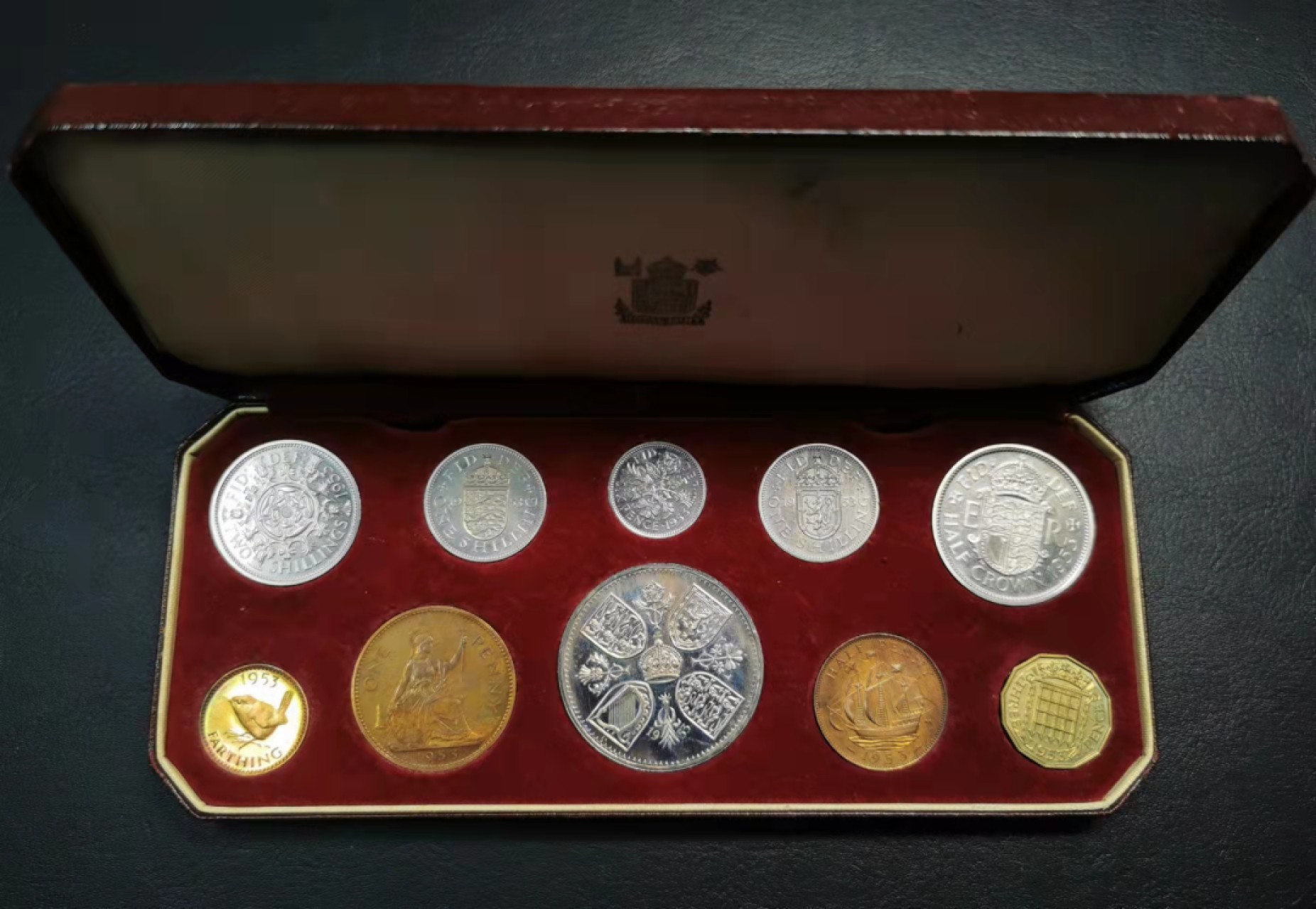 凡希社世界钱币微拍第一百九十一期 1953英国伊丽莎白加冕精铸PS原盒好品！